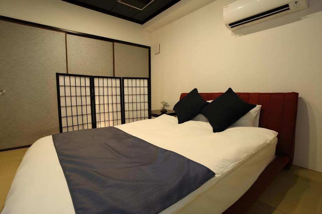 Rozy Hotel Namba Osaka Exterior photo